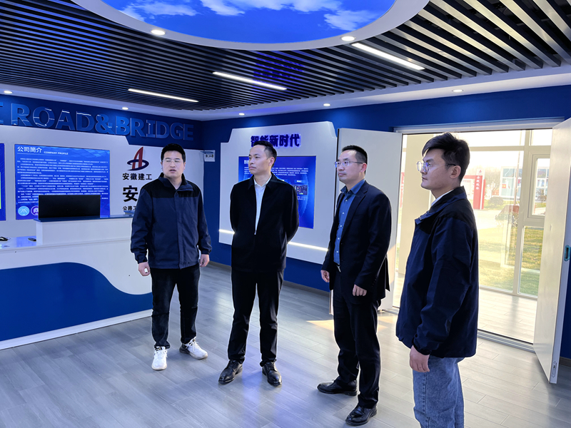 公司黨委副書(shū)記、總經(jīng)理張俊到霍邱縣市政基礎(chǔ)設(shè)施提升PPP項(xiàng)目調(diào)研3