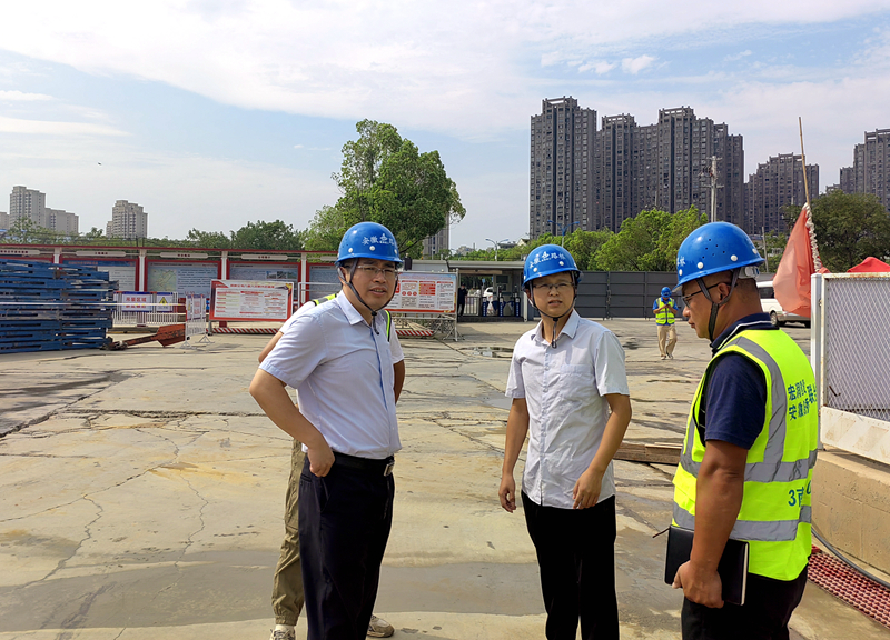 公司黨委書記、董事長錢申春到合肥軌道3號線南延線2標(biāo)項目調(diào)研指導(dǎo)1